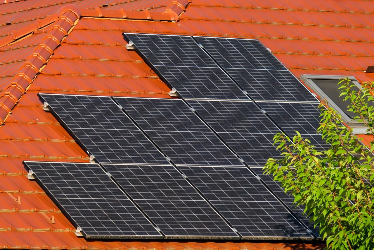 Capteurs solaires thermiques pour eau chaude à Genève